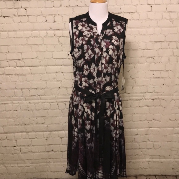 Vera Wang Dresses & Skirts - Simply Vera Shirt Dress